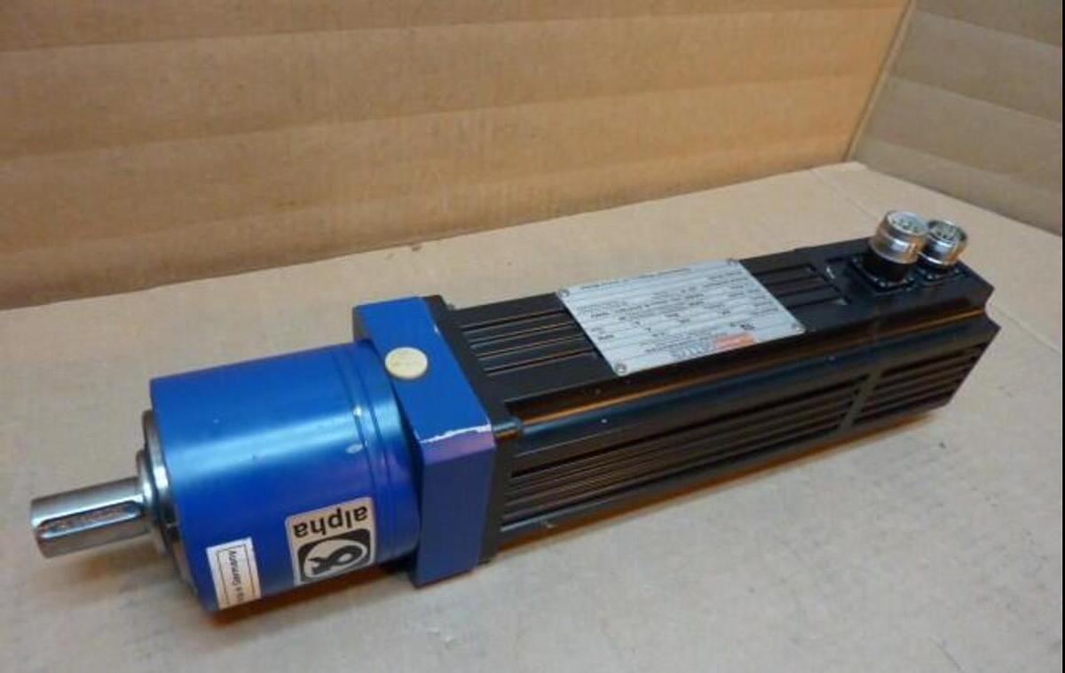 Used ELWOOD CORPORATION 1.16 HP AC Servo Motor M432-NYN0-050Y-3C USED