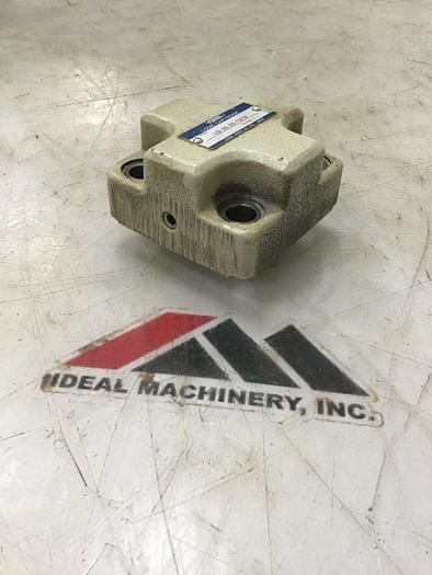 Used YUKEN Valve LD-25-33-1219 #141447