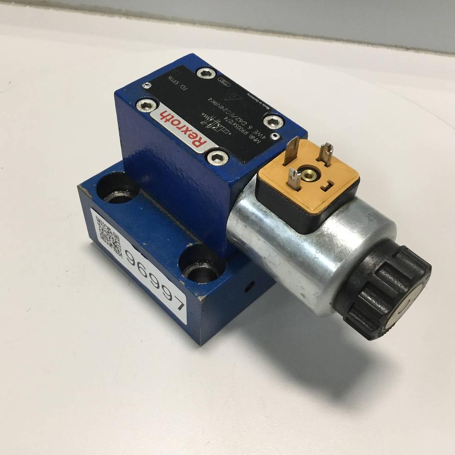 Used REXROTH Valve 4WE6D62EG24N9K4 Used