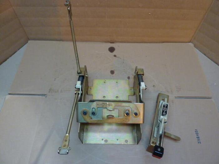Used SQUARE D Breaker Operating Mechanism 9422-RR-1 Used