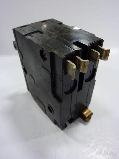 Used SQUARE D 30 Amp Circuit Breaker QO230 #51658
