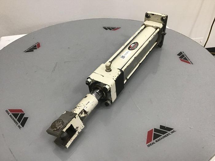 Used TOSHIBA Injection Sled Cylinder ISF150SII-5B / SC #131811