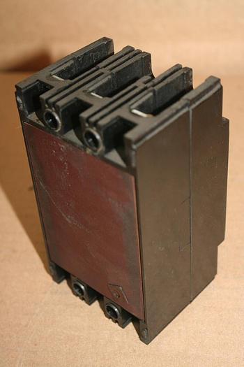Used MITSUBISHI 32 Amp Circuit Breaker MB30-SB-32 #20749