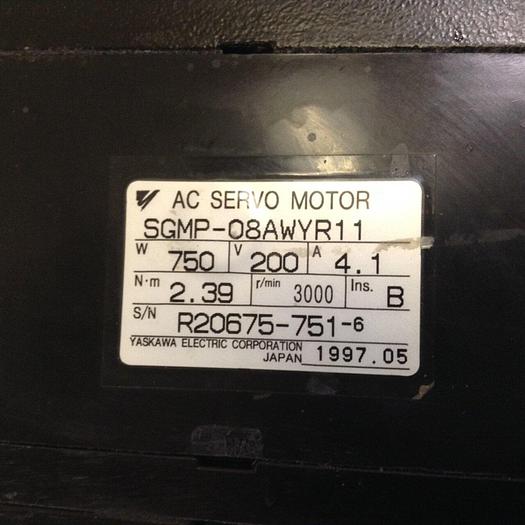 Used YASKAWA AC Servo Motor SGMP-08AWYR11 #73564