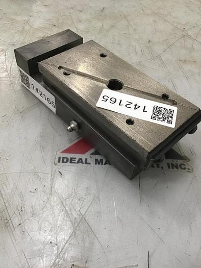 Used VAN DORN Leveling Shoes OA 304927 Used