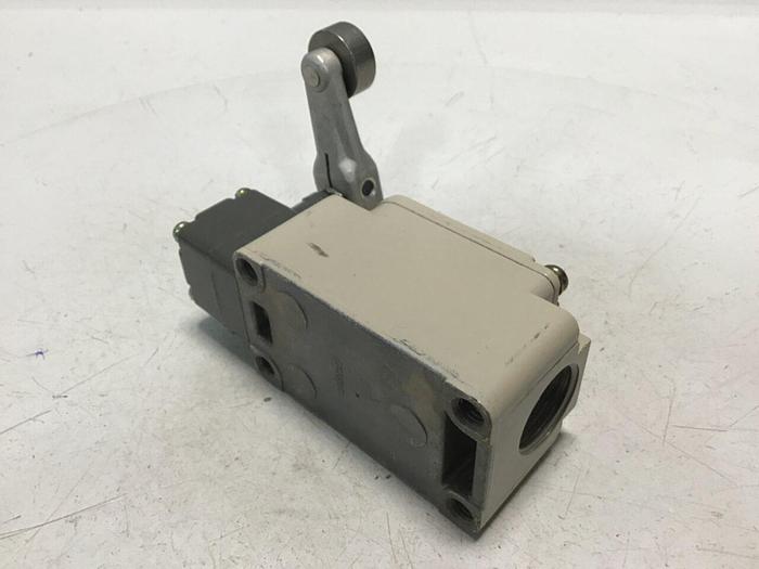 Used OMRON Limit Switch WLCA2 Used