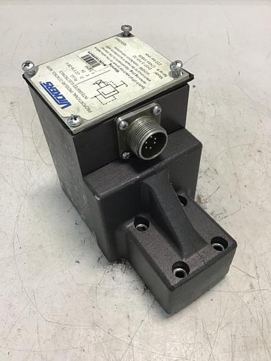 Used VICKERS Proportional Control Valve EHST-3-FVF-30 USED
