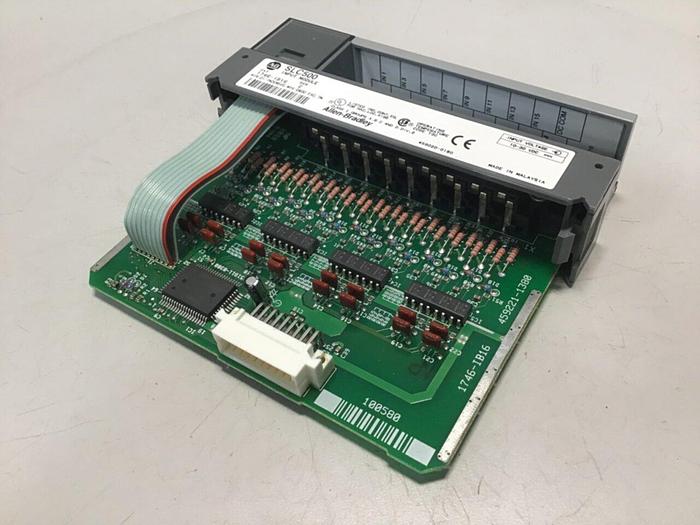 Used ALLEN BRADLEY Input Module 1746-IB16 SER C #112822