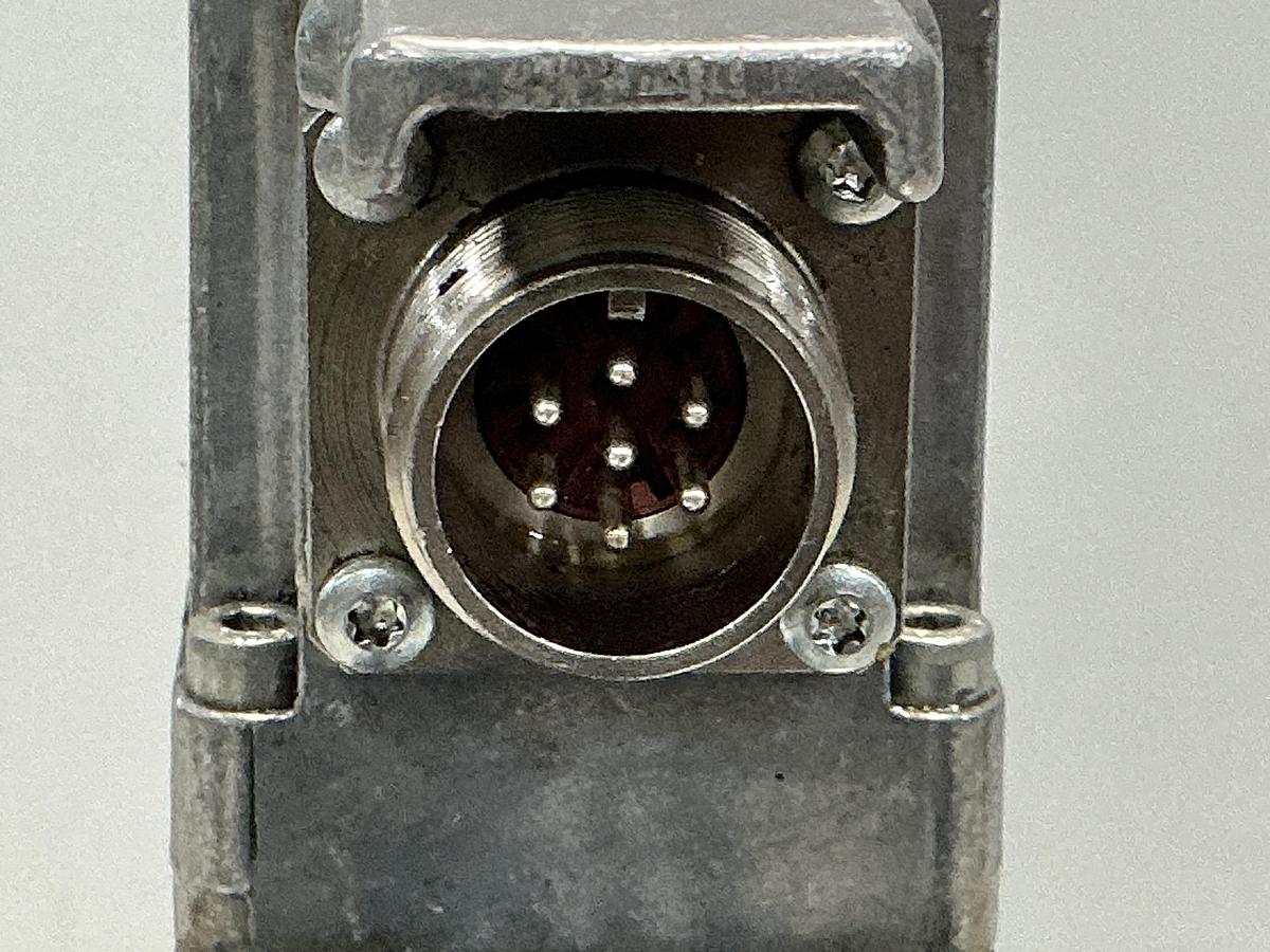 Used BOSCH 0 811 404 629