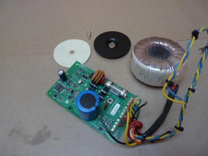 Used COMPUTER WELD TECHNOLOGY Power Supply C5A5007 #30311