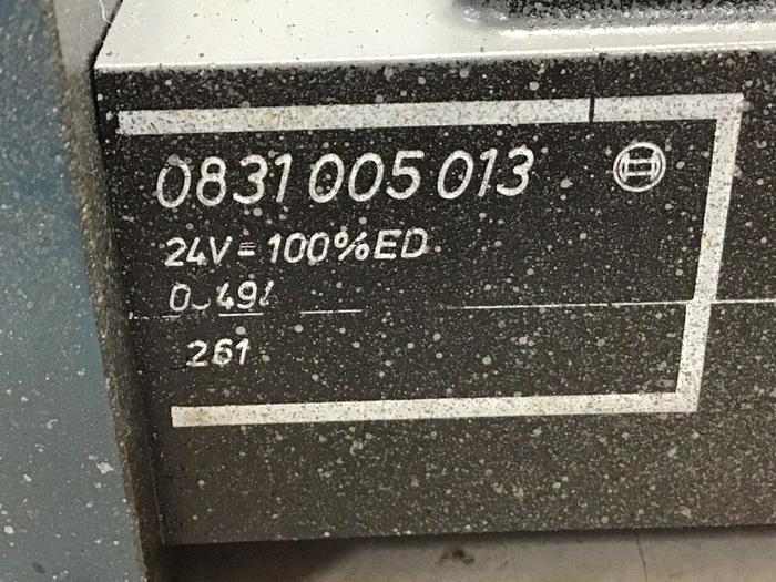 Used BOSCH Valve 0 810 090 111 #136526