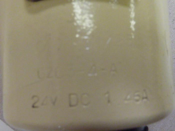 Used MANNESMANN REXROTH Hydraulic Valve 4WE10J32CG24N9K4 #58928