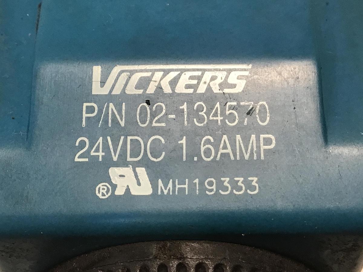 Used VICKERS KDG4V-3S-2C19S-M-U-H5-60 Valve Used