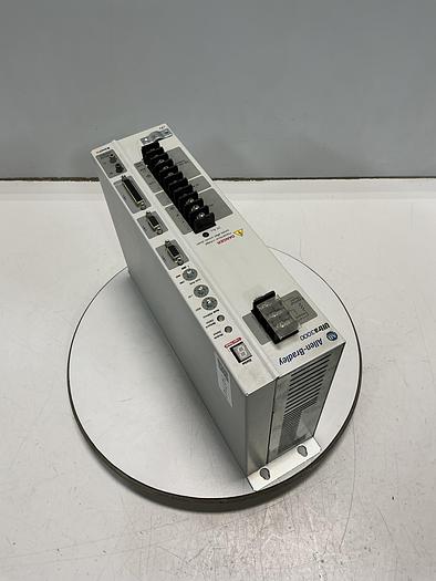 Used ALLEN BRADLEY 2098-DSD-030-SE