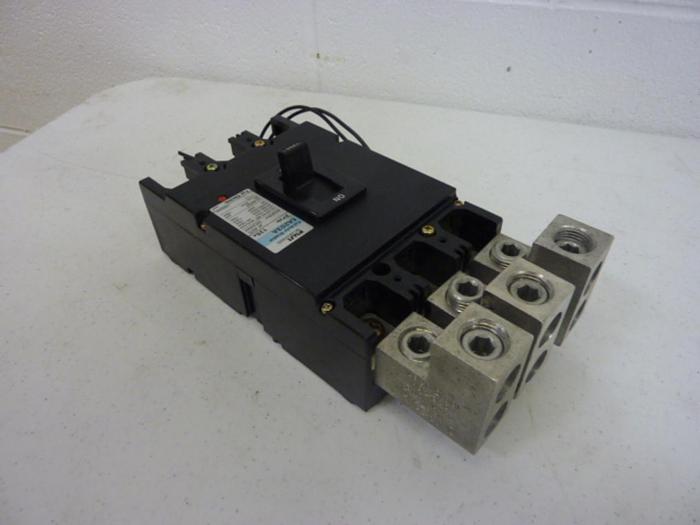 Used FUJI ELECTRIC 125 Amp Circuit Breaker EA203A-125 #51664