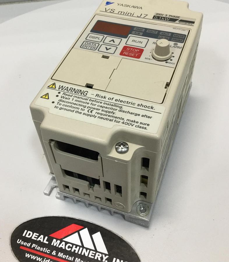 Used YASKAWA VS Mini J7 Inverter CIMR-J7AA20P1 USED