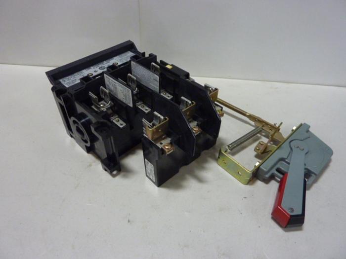 Used ALLEN BRADLEY 30 Amp Disconnect Switch 1494V-DS30 SER A #57400