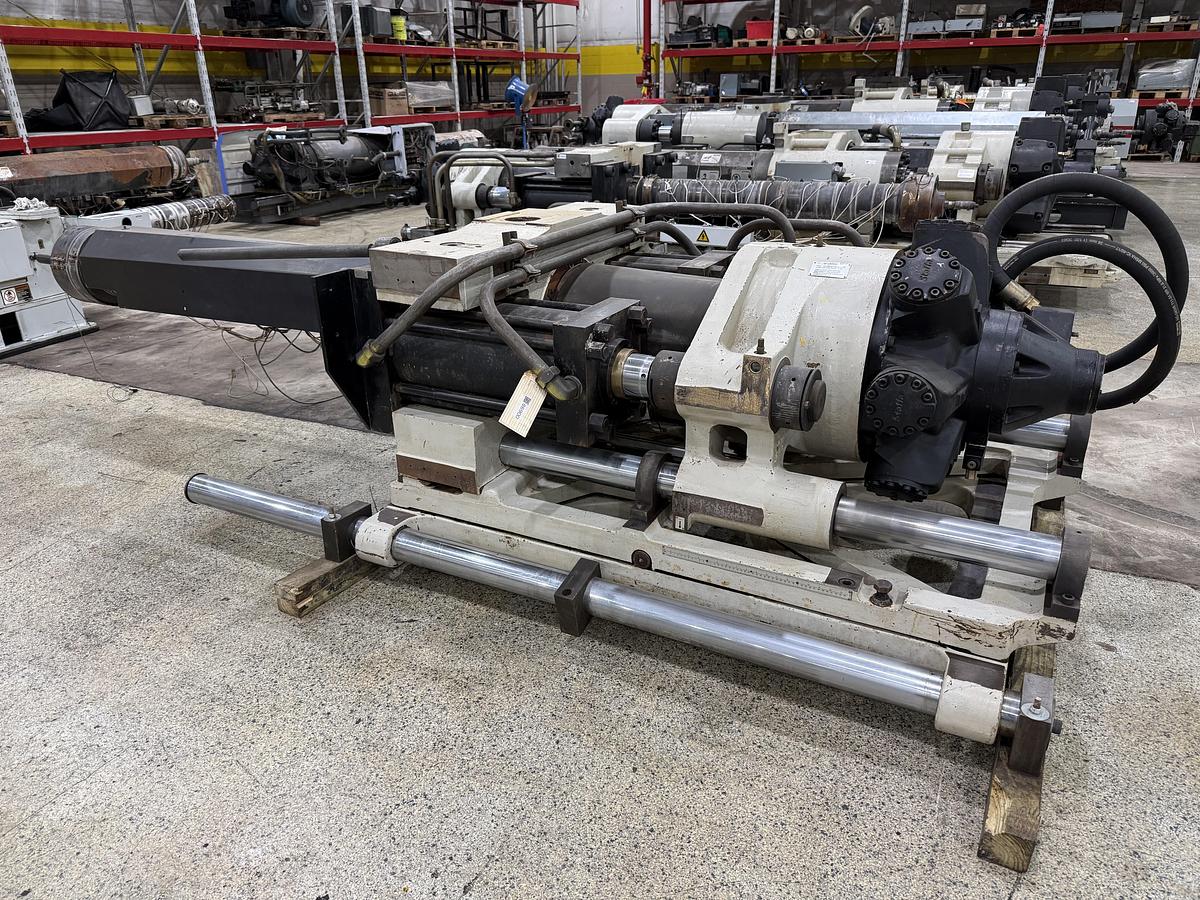 Used CINCINNATI MILACRON VH850-140, 140 Oz Injection Unit USED