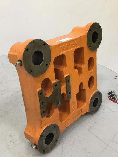 Used CINCINNATI MILACRON Rear Platen 5038164 Used