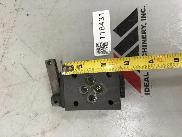 Used YUKEN Directional Valve DCG-01-2B2-4018 #105814