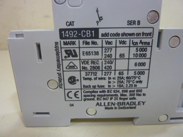 Used ALLEN BRADLEY 30 Amp Circuit Breaker 1492-CB1/G300 SER B #79612