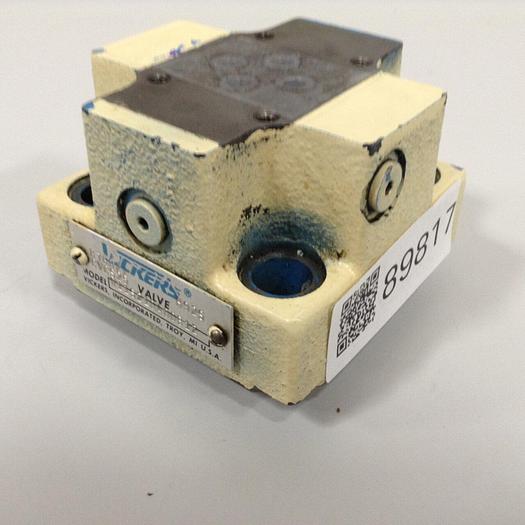 Used VICKERS Valve CVCS25W11S210A00B12 #89817