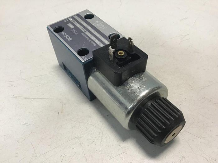 Used BOSCH Directional Valve 0 810 091 227 Used