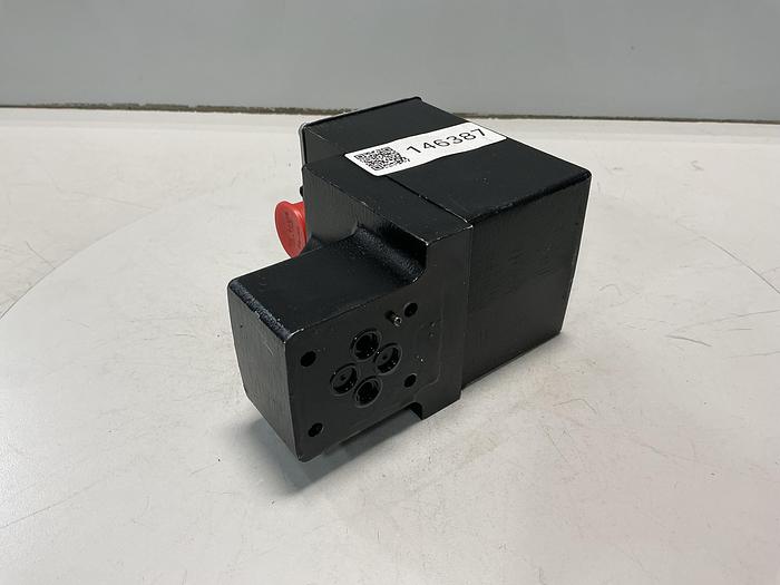 Used VICKERS EHST-3-FVF-40