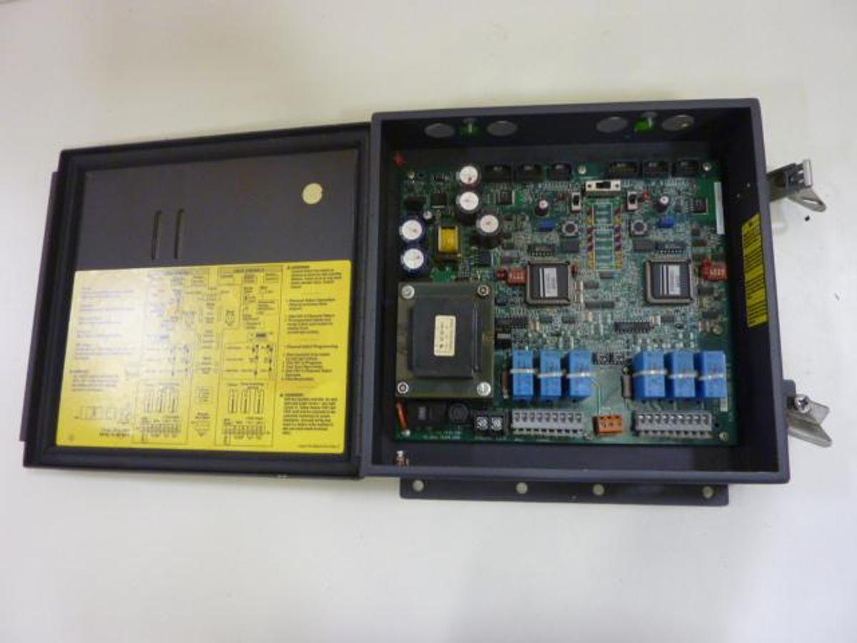 Used STI Light Curtain Controller DSC1 Used