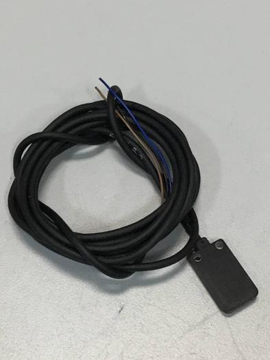 Used OMRON Photoelectric Sensor E3T-FD11 #99434