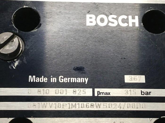 Used BOSCH Hydraulic Valve 0 810 001 825 Used