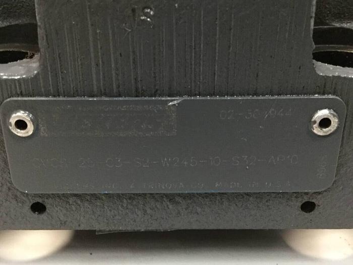 Used VICKERS Valve CVCS25C3S2W24510S32AP10 #98916