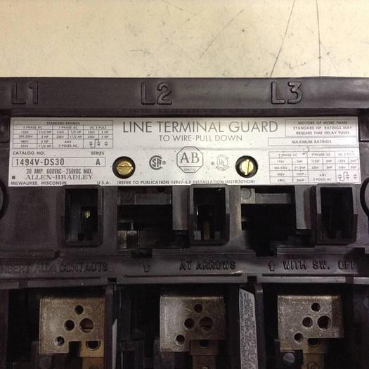 Used ALLEN BRADLEY 30 Amp Disconnect Switch 1494V-DS30 SER A #89414