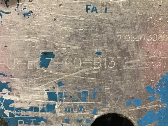 Used VICKERS Solenoid Directional Valve DG4V-3-6C-M-U-HL7-60-B13 USED