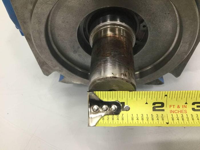 Used VICKERS Hydraulic Piston Pump PVE35QR122C21V1721 Used