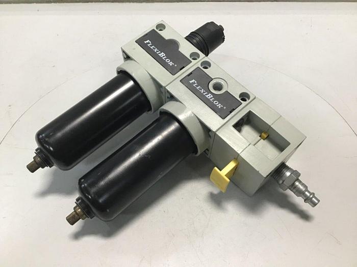 Used FLEXIBOX INTERNATIONAL Filter / Regulator F22B-03M #112984