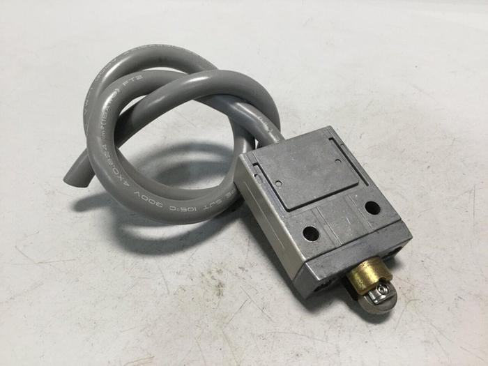 Used OMRON Limit Switch D4C-1602 #104392