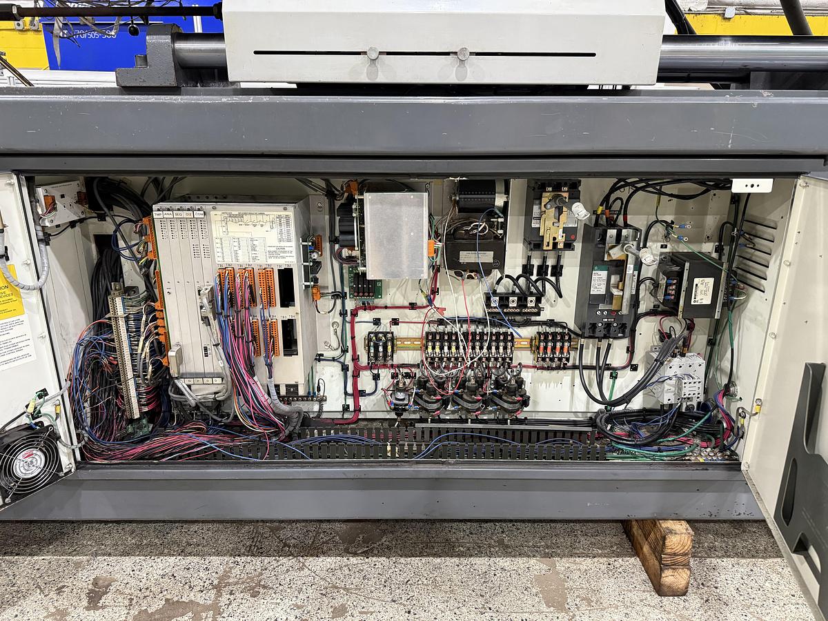 Used 2000 VAN DORN DEMAG 230HT1220