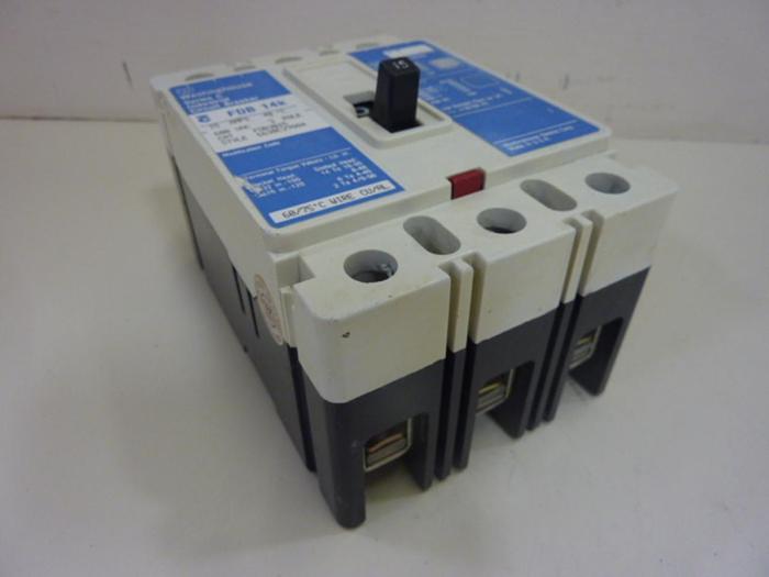 Used WESTINGHOUSE 15 Amp Circuit Breaker FDB3015 #46716