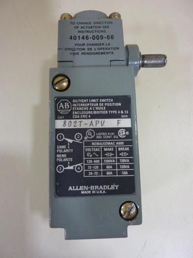 Used ALLEN BRADLEY Oiltight Limit Switch 802T-APV SER F #54681