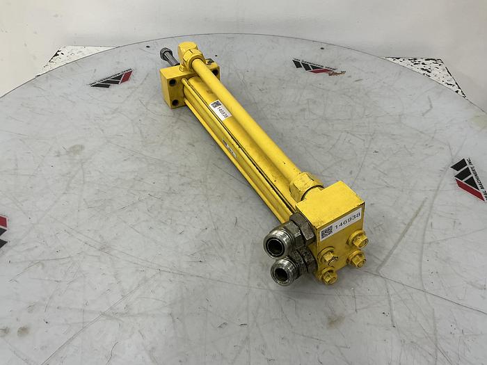 Used PARKER 02.00 CJJ-2HTS13M 18.312