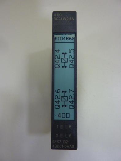 Used SIEMENS Output Module 6ES7 132-4BD01-0AA0 #46375