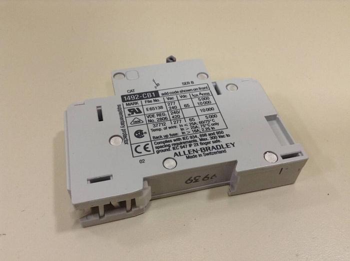Used ALLEN BRADLEY 7 Amp Circuit Breaker 1492-CB1/G070 SER B #79619