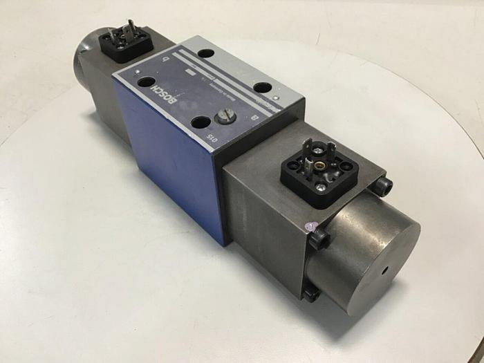 Used BOSCH Valve 0 811 404 843 Used