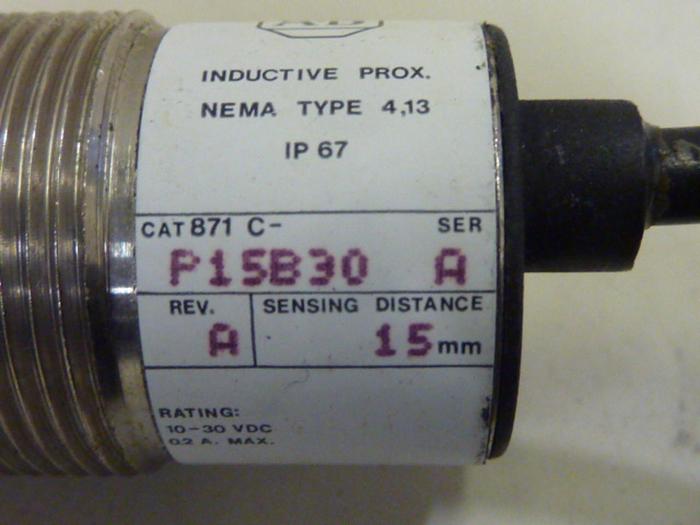 Used ALLEN BRADLEY Proximity Switch 871 C-P15B30 SER A #64799