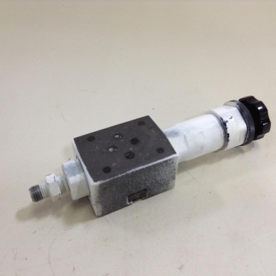 Used YUKEN Reducing Modular Valve MRP-01-C-3004 USED
