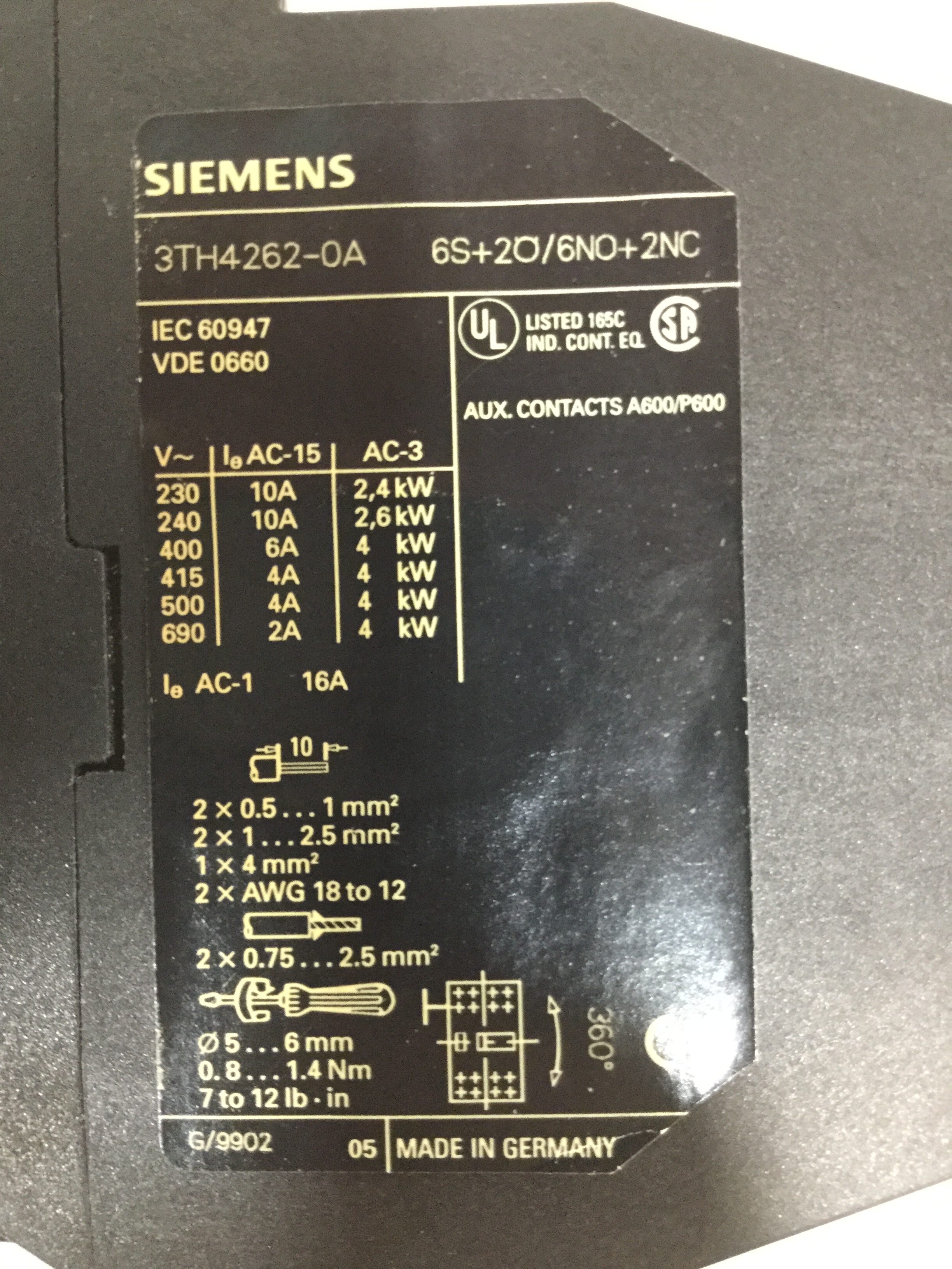Used SIEMENS Contactor Relay 3TH4262-0A USED