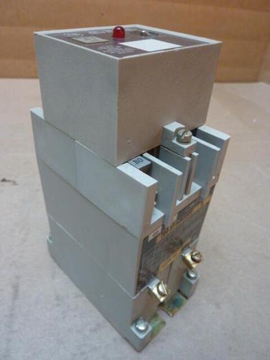 Used ALLEN BRADLEY Relay 700-RT00N000A1 SER B #31112