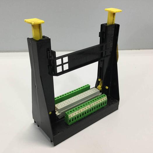 Used MURR ELEKTRONIK Card Holder 63010 #92848