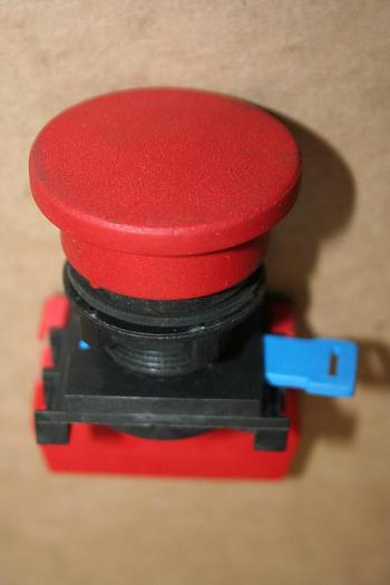 Used GENERIC Push Button WNC IEC 60947-5 Used